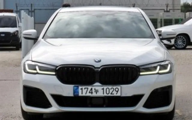 국산SUV순위 5시리즈 (G30) 530i M 스포츠 매물 사진 8 - 2022/02 28,284km