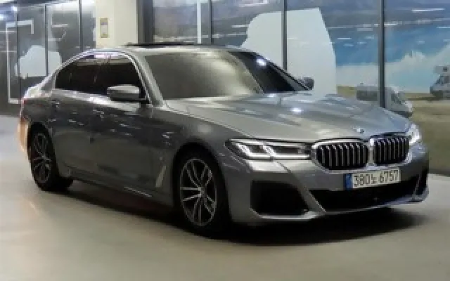 국산SUV순위 5시리즈 (G30) 520i M 스포츠 매물 사진 7 - 2022/10 99,564km