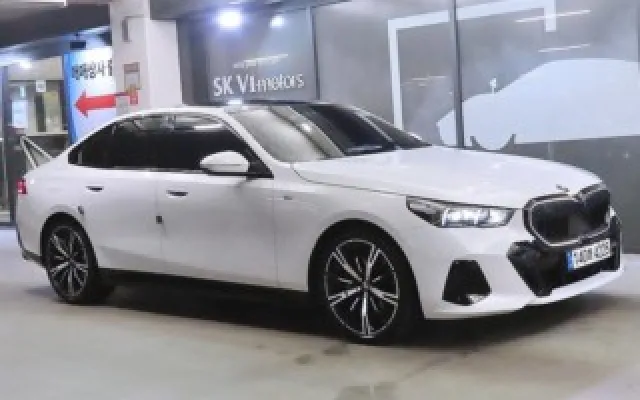 국산SUV순위 5시리즈 (G60) 530i xDrive 매물 사진 14 - 2024/10 37,674km